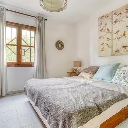 Hogar Palmera With Pool & Playa Honda (Lanzarote)