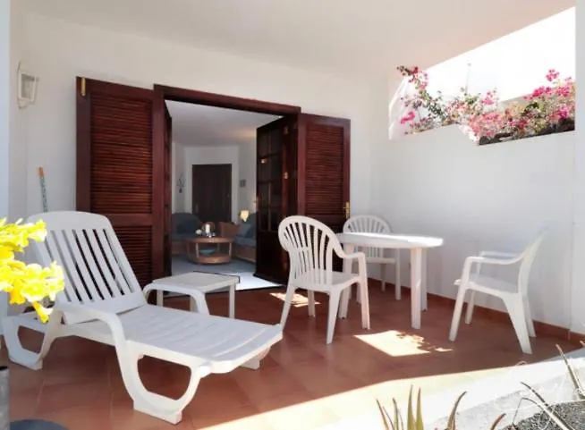 Hogar Palmera With Pool & Apartment Playa Honda (Lanzarote)