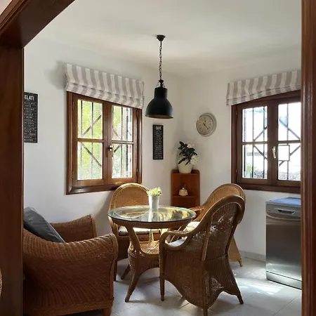 דירה Hogar Palmera With Pool & פלאיה הונדה