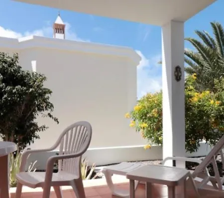 Hogar Palmera With Pool & Appartement Playa Honda (Lanzarote)